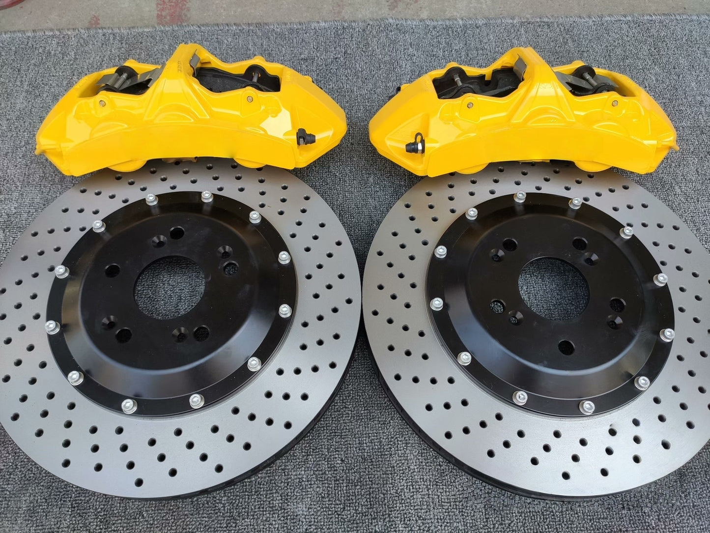 Brembo GT6 Style Front 6 Piston Big Brake Kit Fit 18 / 19 / 20 / 21 Inch Wheels